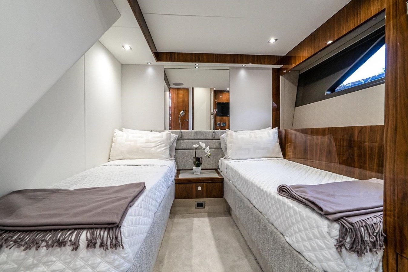 Sunseeker Motor Yacht - For Sale