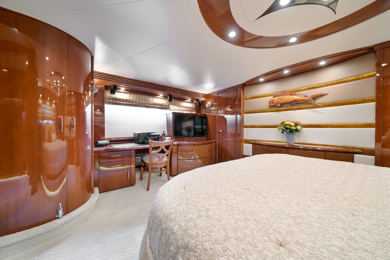Marquis Motor Yacht Off the Grid For Sale