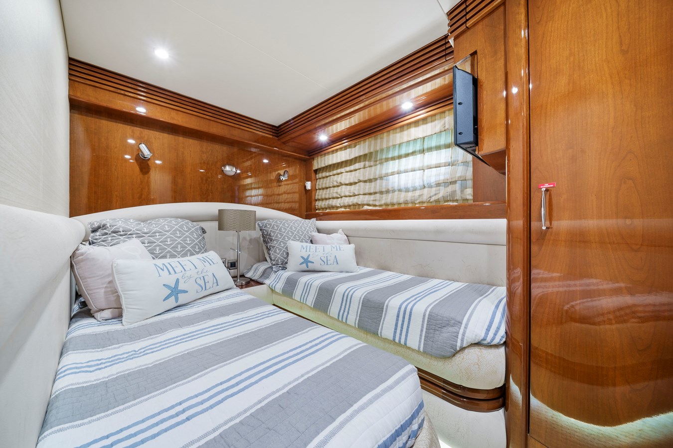 Marquis Motor Yacht Off the Grid For Sale