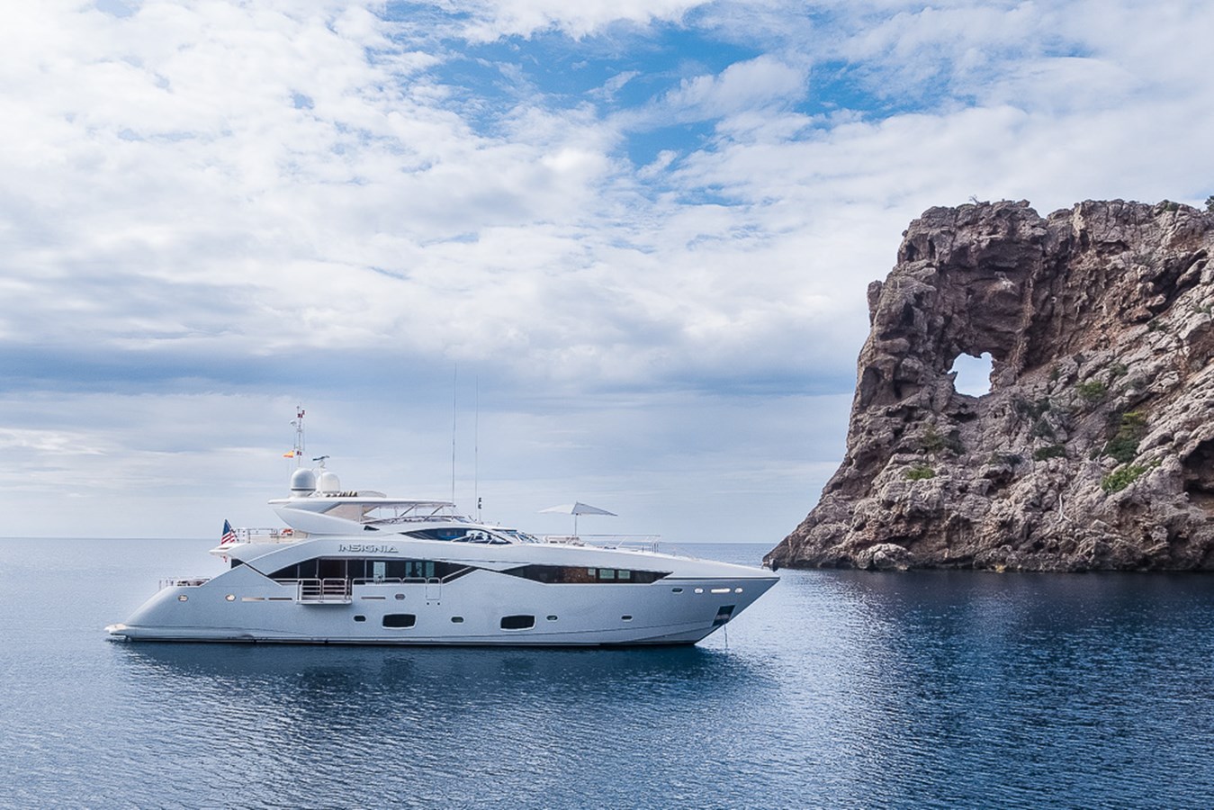 Sunseeker Motor Yacht INSIGNIA For Sale
