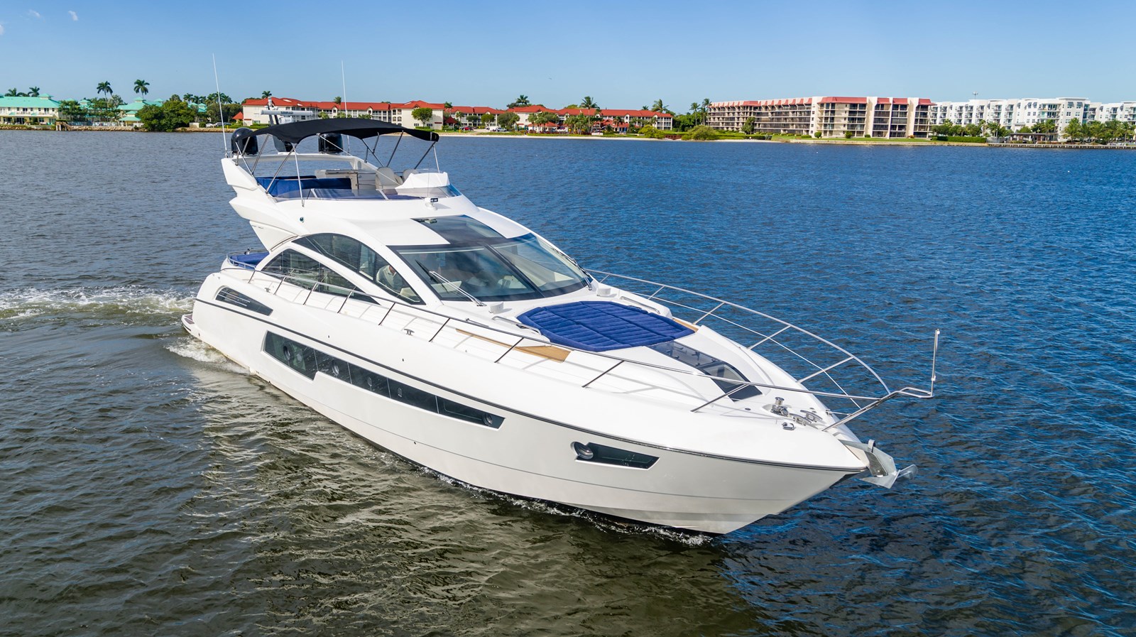 Sunseeker Motor Yacht Submarino For Sale