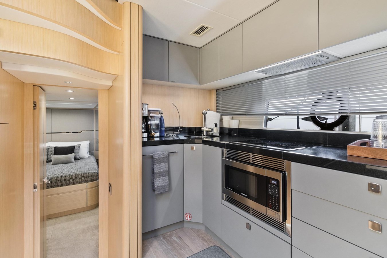 Sunseeker Sport Yacht Jolly Rogers For Sale