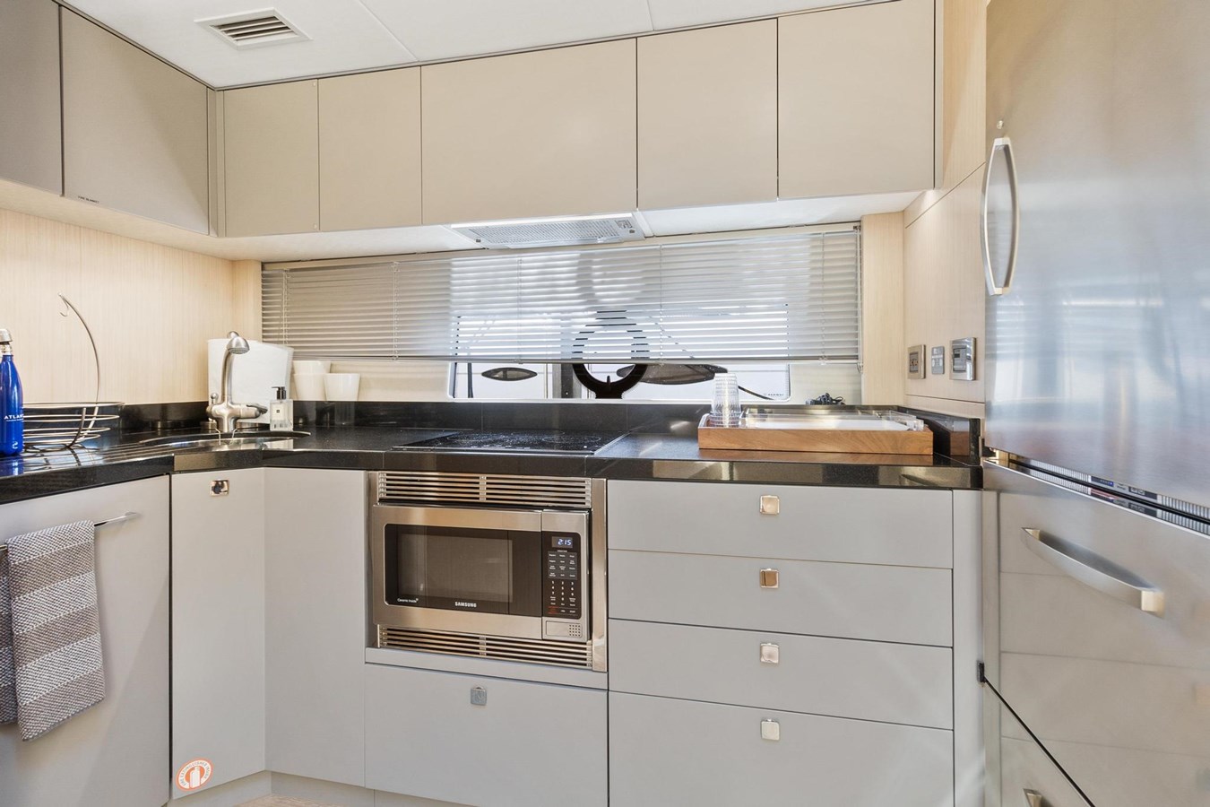 Sunseeker Sport Yacht Jolly Rogers For Sale
