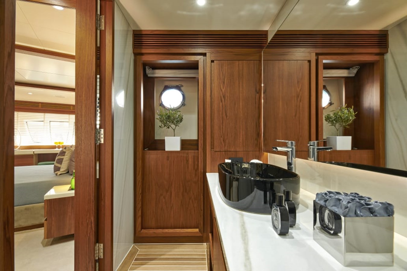 Azimut Yachts Motor Yacht La Fenice For Sale