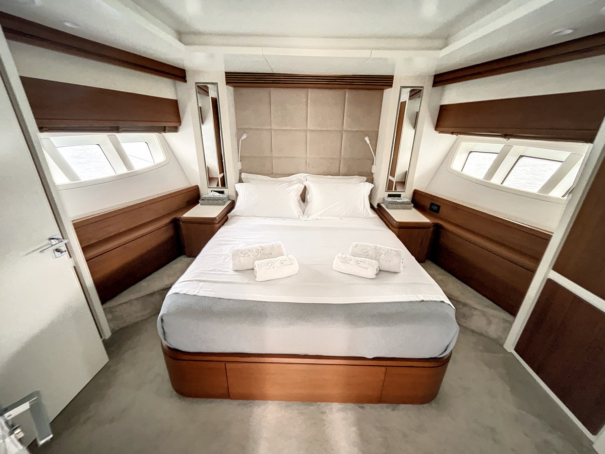 Azimut Yachts Motor Yacht La Fenice For Sale