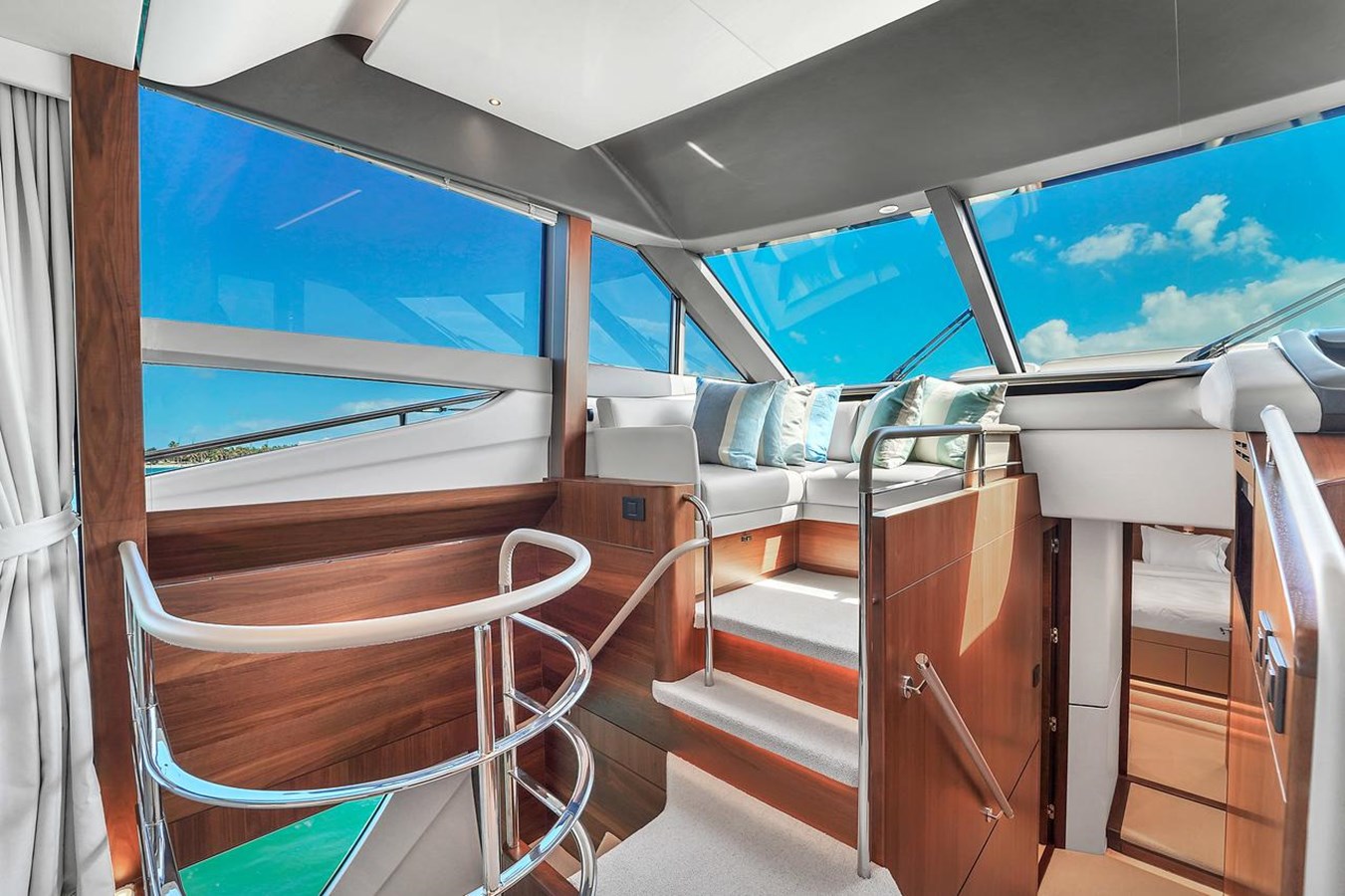 Princess Yachts Motor Yacht 78' PRINCESS Y78 2021 For Sale