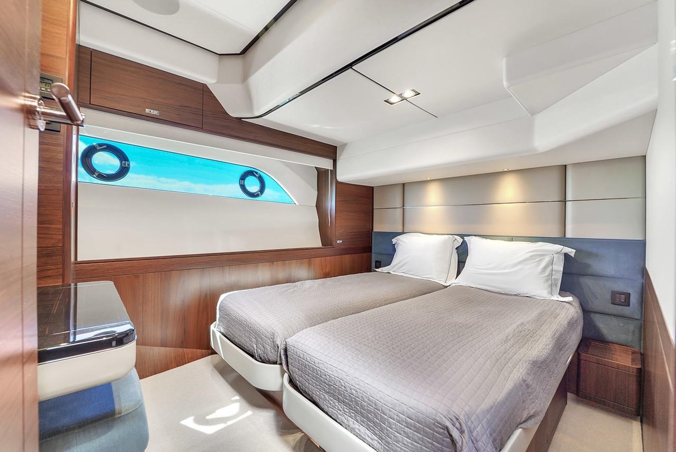Princess Yachts Motor Yacht 78' PRINCESS Y78 2021 For Sale