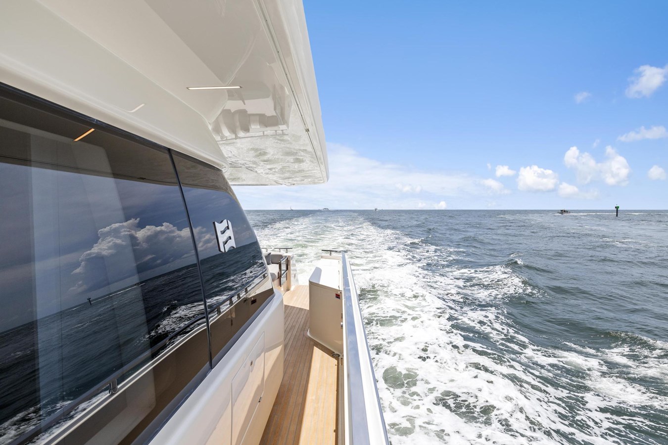Ferretti Yachts Motor Yacht XFAF8532J021 For Sale