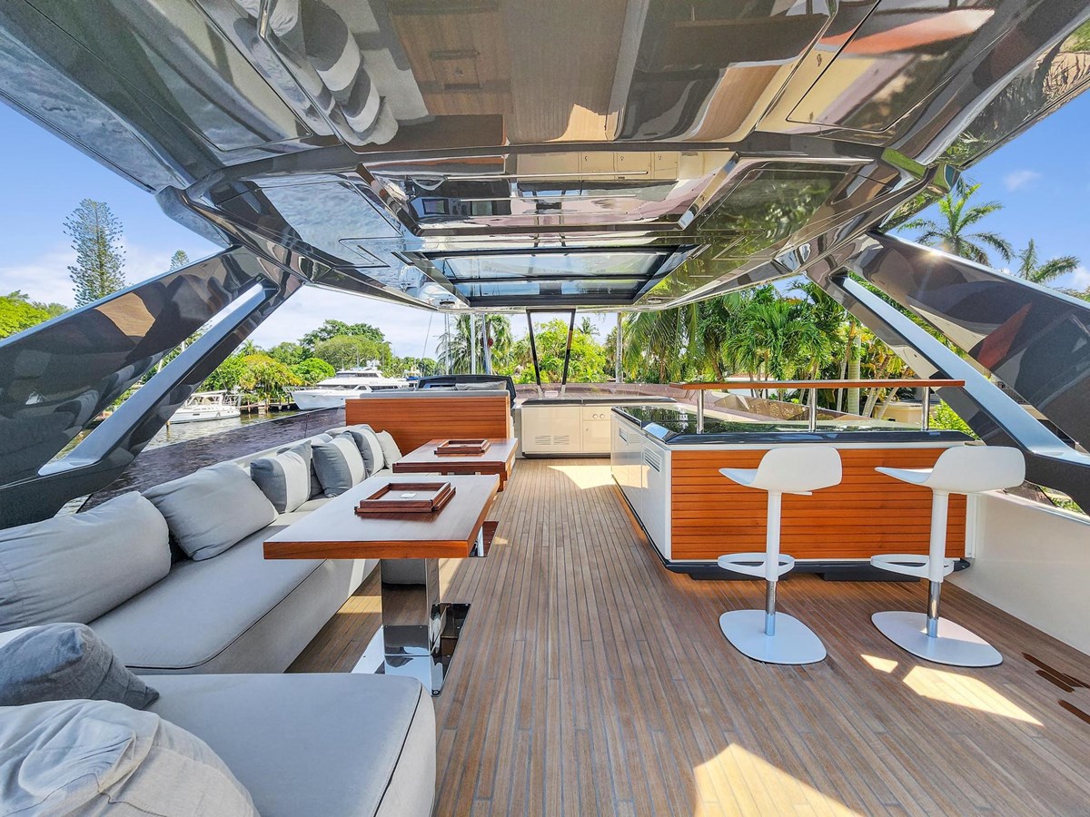 Ferretti Yachts Motor Yacht XFAF8532J021 For Sale
