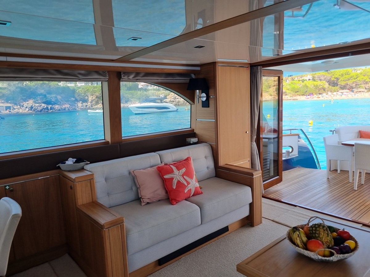 Van Der Valk Motor Yacht PLEIADES For Sale
