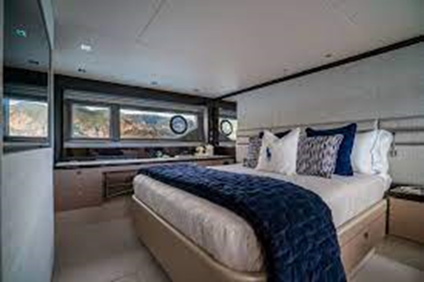 Sunseeker Motor Yacht Excellence For Sale