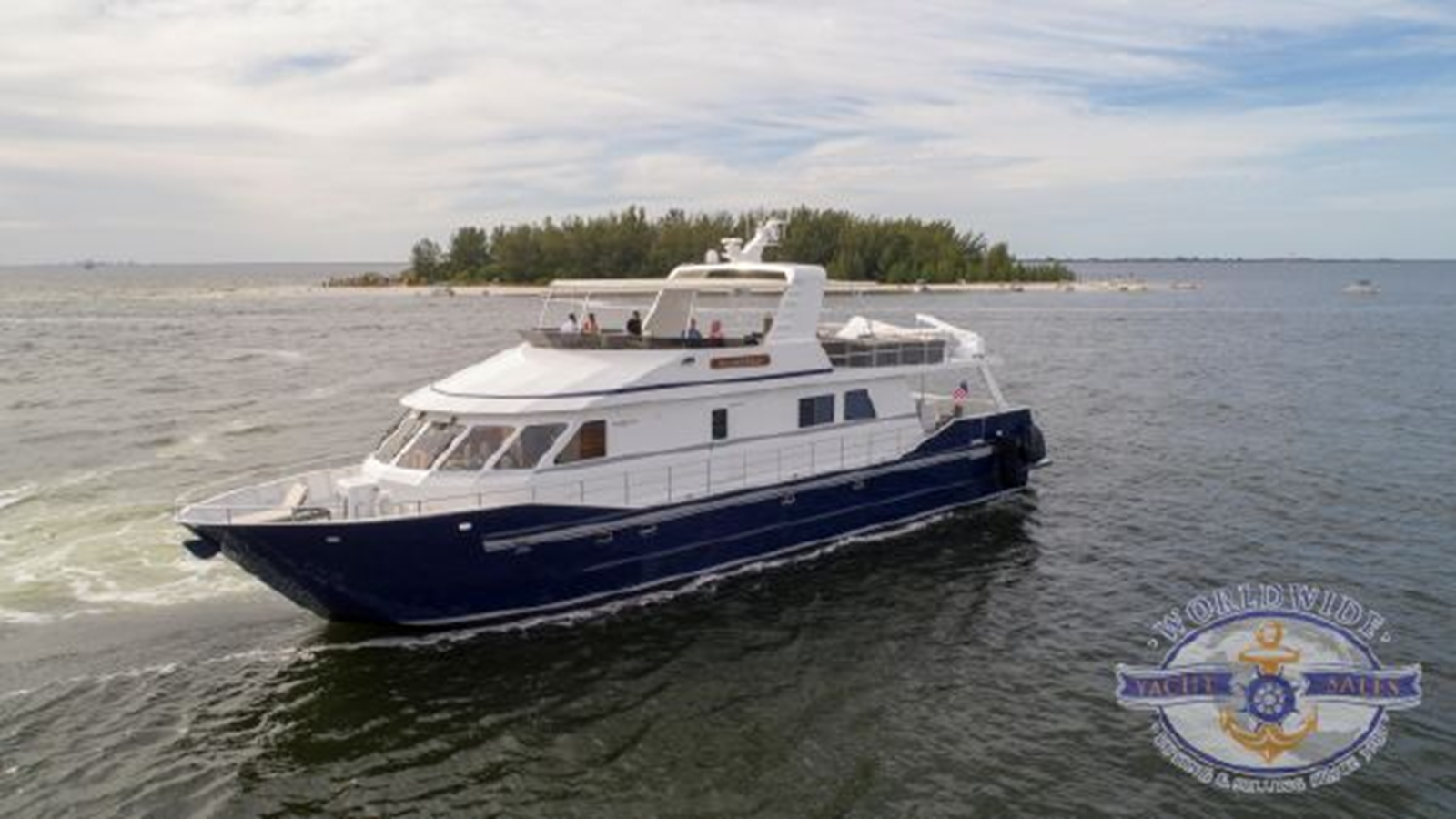 Custom Motor Yacht Island Soul For Sale