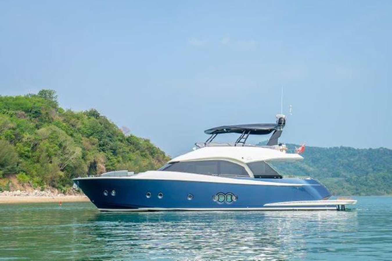 Monte Carlo Yachts Motor Yacht 2012 Monte Carlo Yachts 65 MCY For Sale