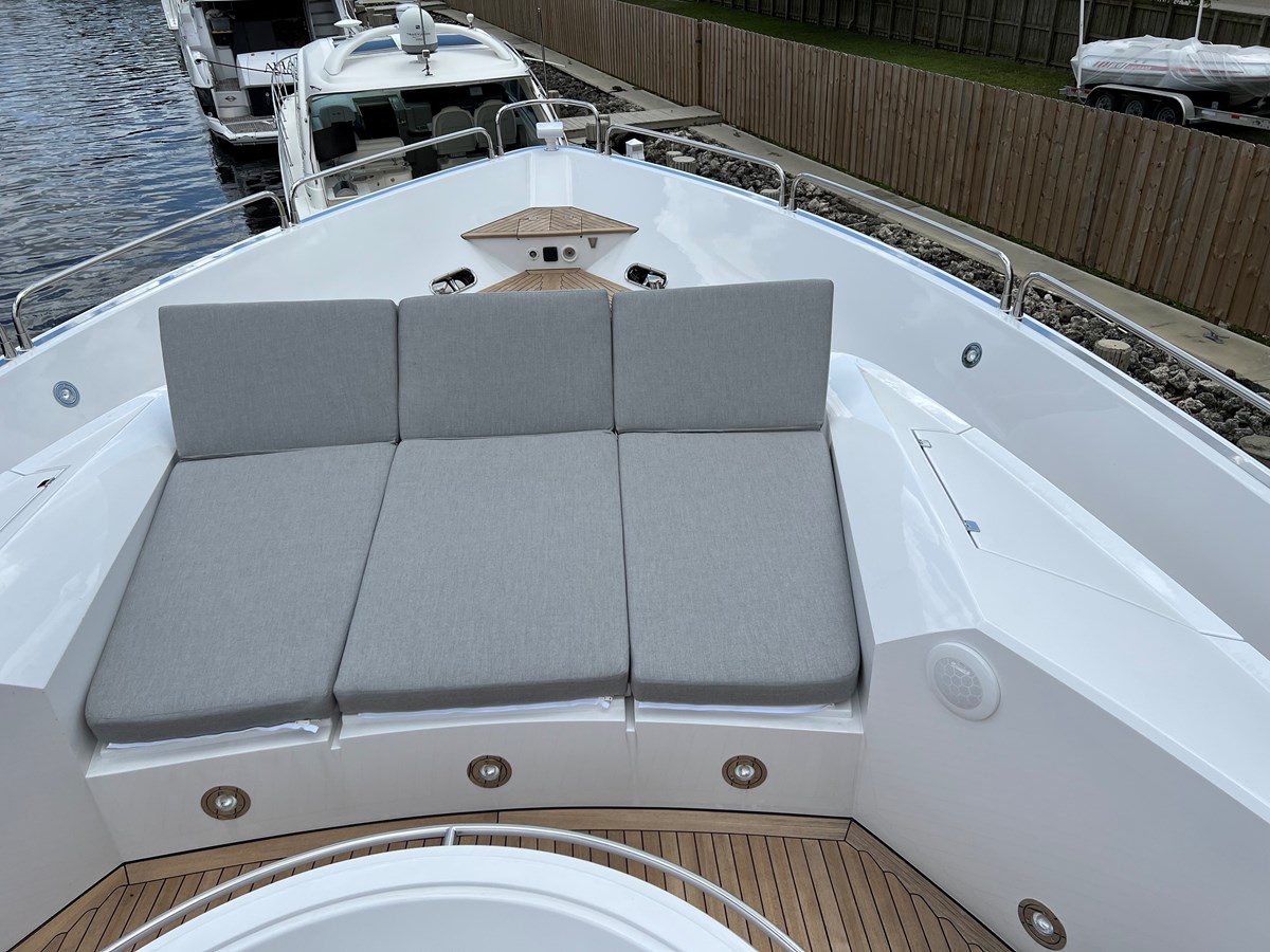 Sunseeker Sport Yacht GBXSK04137L607 For Sale