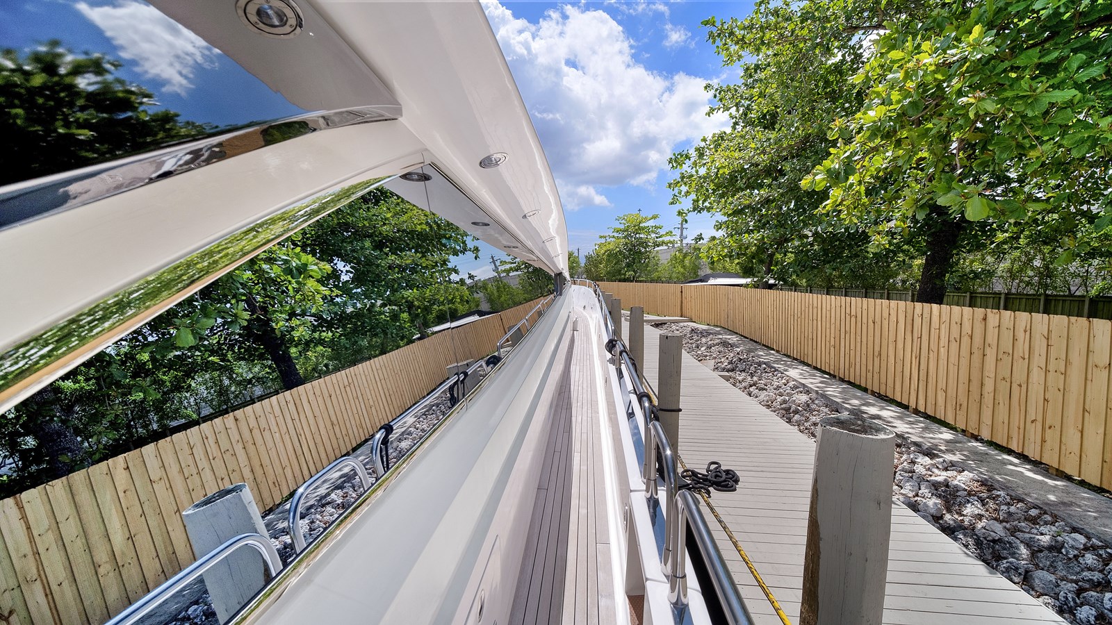 Sunseeker Sport Yacht GBXSK04137L607 For Sale