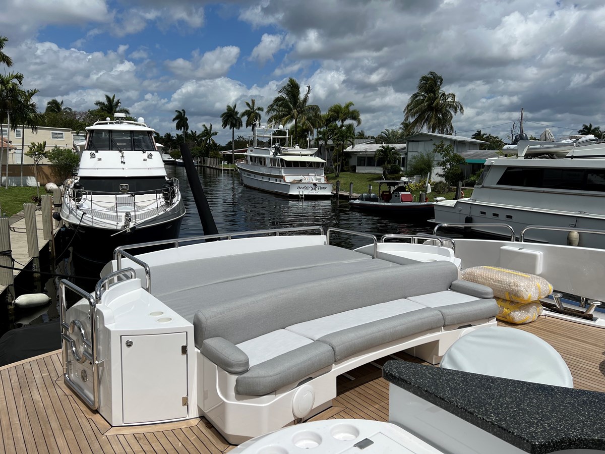 Sunseeker Sport Yacht GBXSK04137L607 For Sale