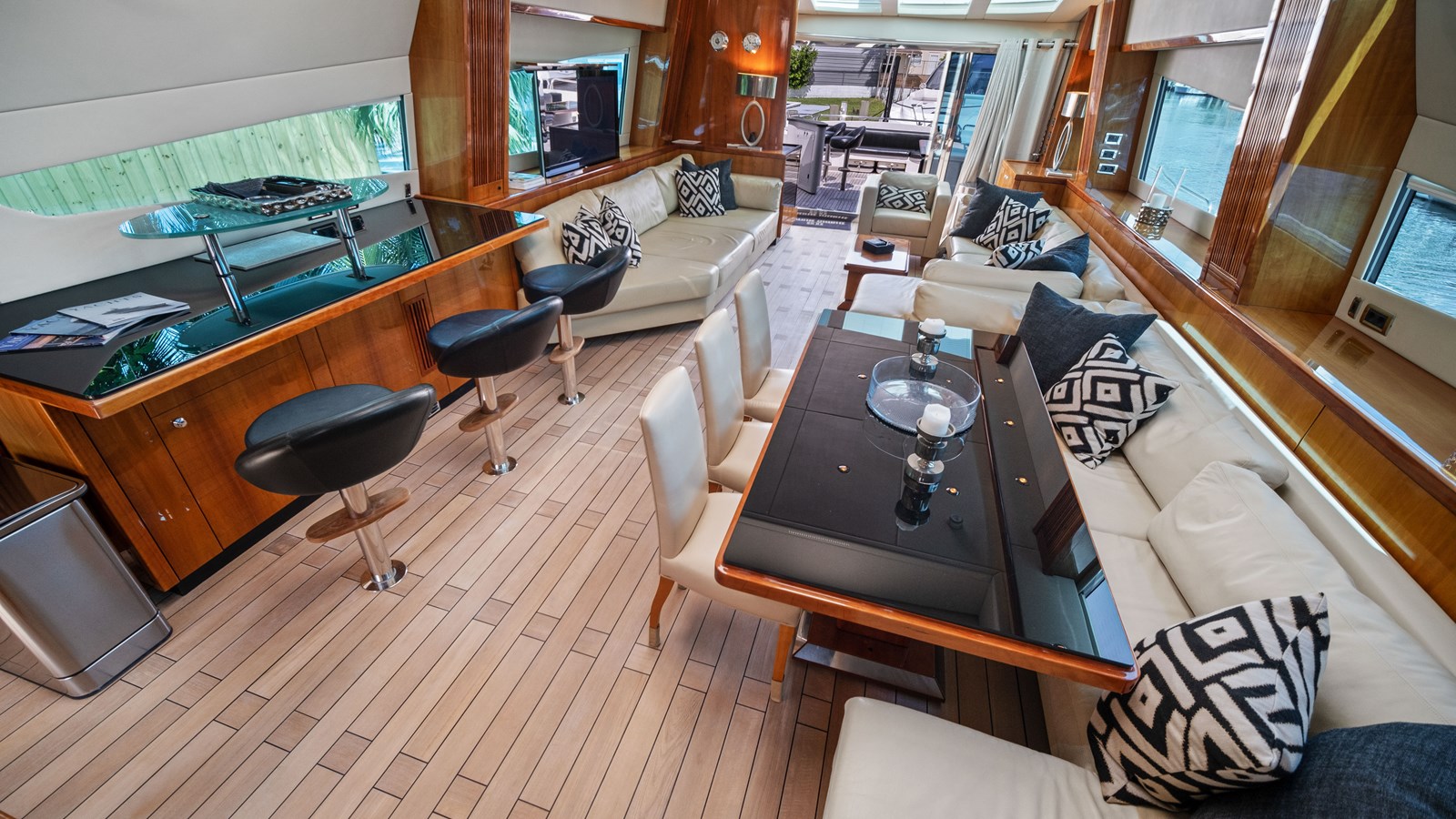 Sunseeker Sport Yacht GBXSK04137L607 For Sale