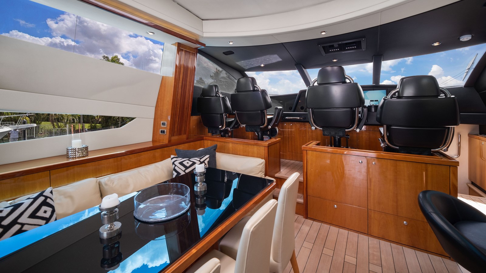 Sunseeker Sport Yacht GBXSK04137L607 For Sale