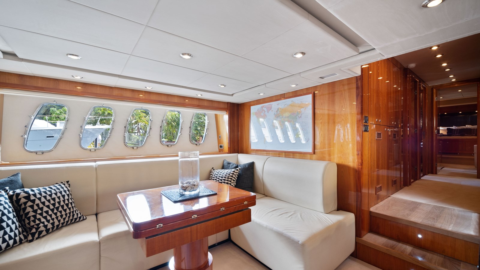 Sunseeker Sport Yacht GBXSK04137L607 For Sale