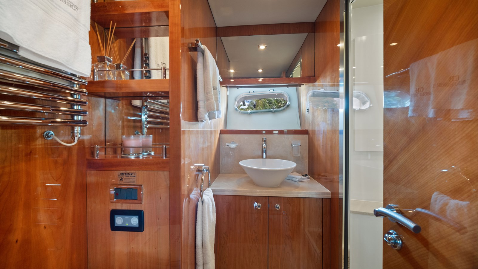 Sunseeker Sport Yacht GBXSK04137L607 For Sale