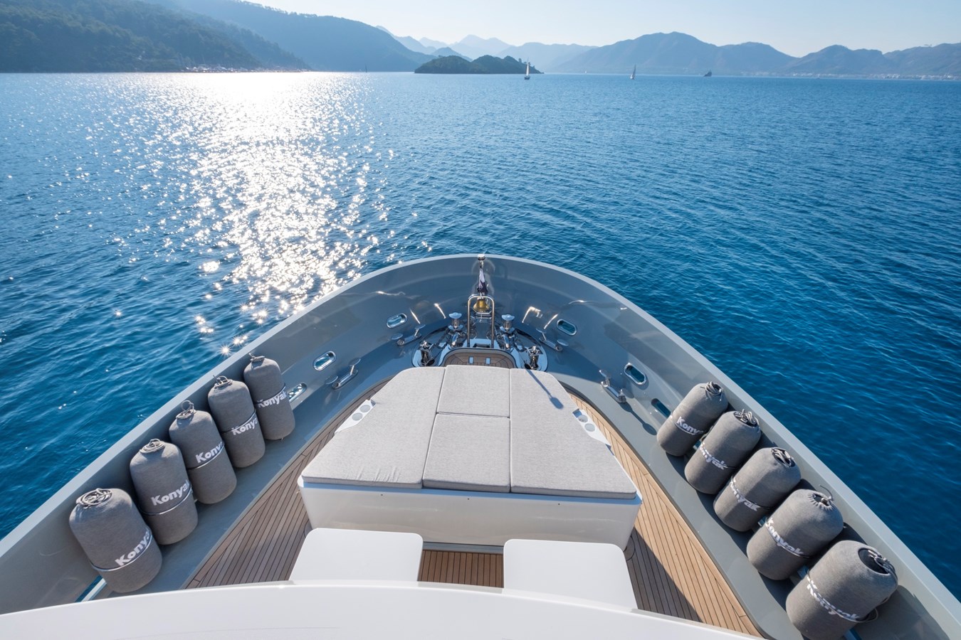 Mural Yachts Trawler Yacht 85' SEMI DISPLACEMENT TRAWLER For Sale