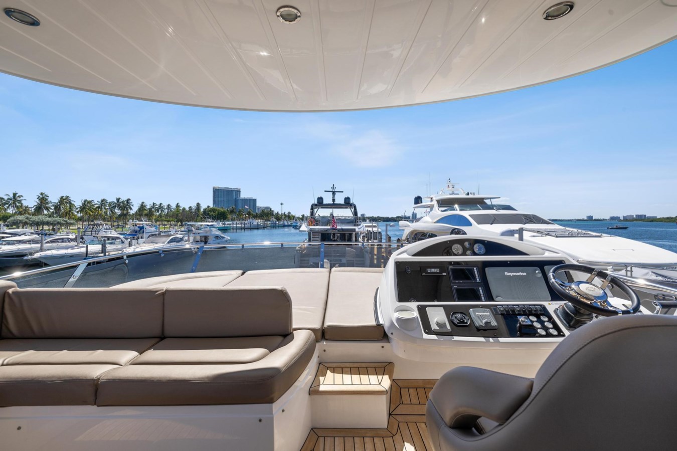 Sunseeker Motor Yacht - For Sale