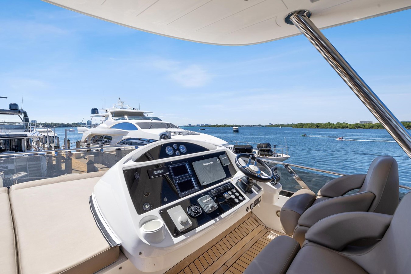 Sunseeker Motor Yacht - For Sale