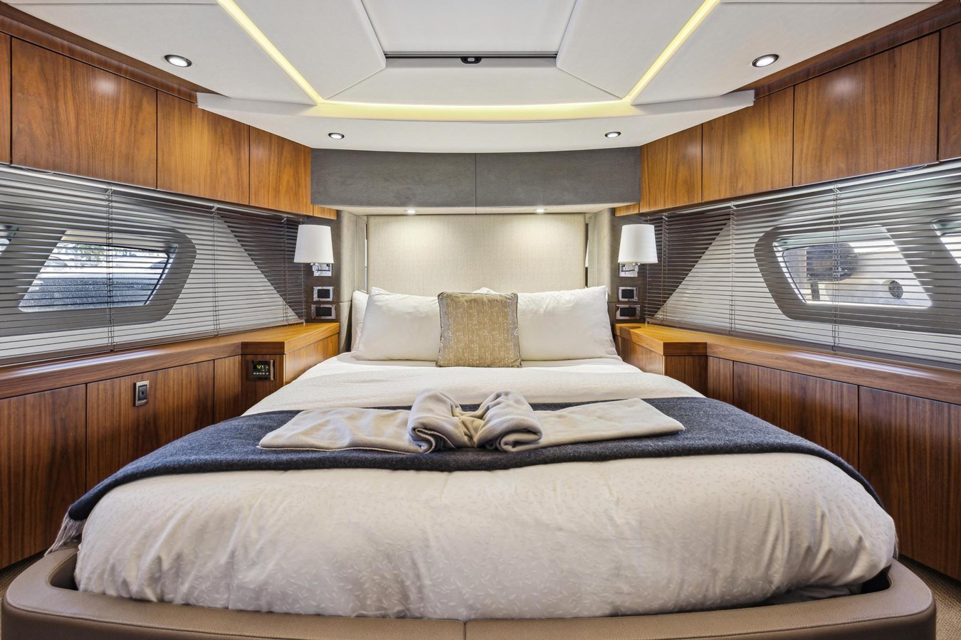 Sunseeker Motor Yacht - For Sale
