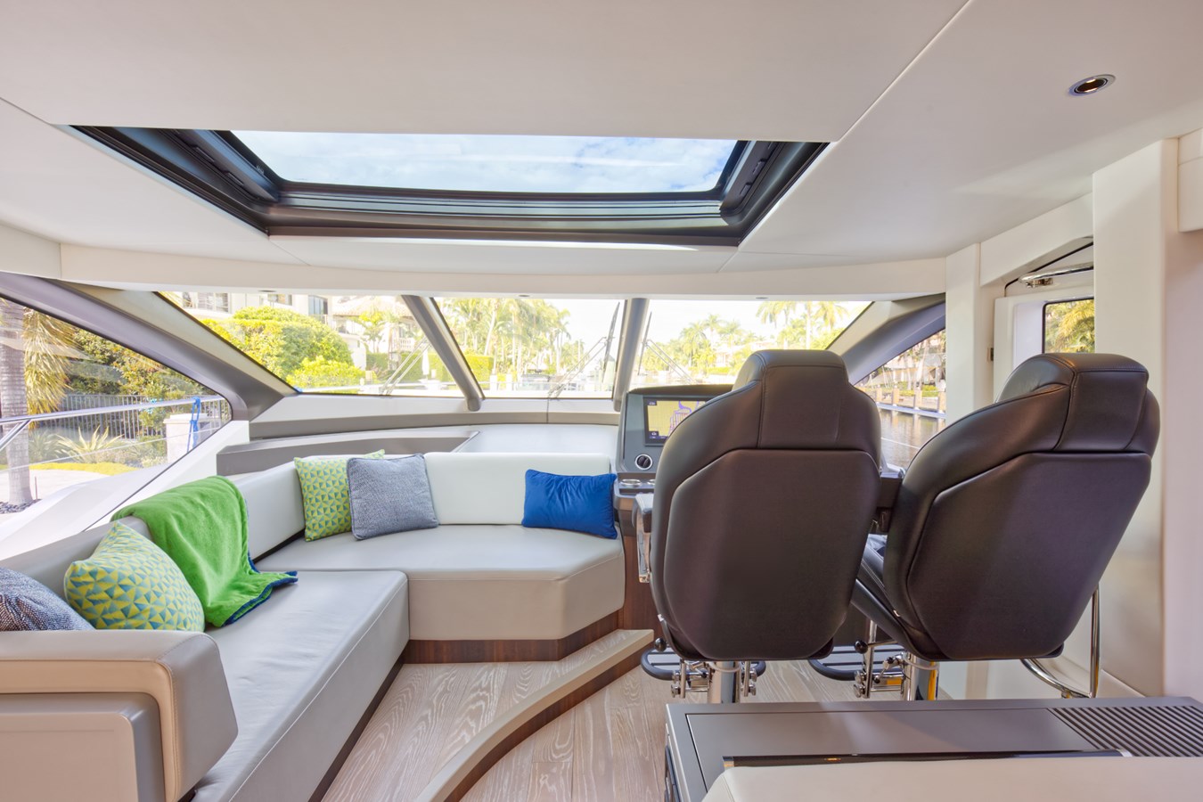 Sunseeker Cruising Yacht 2022 Sunseeker 74 Sport Yacht For Sale