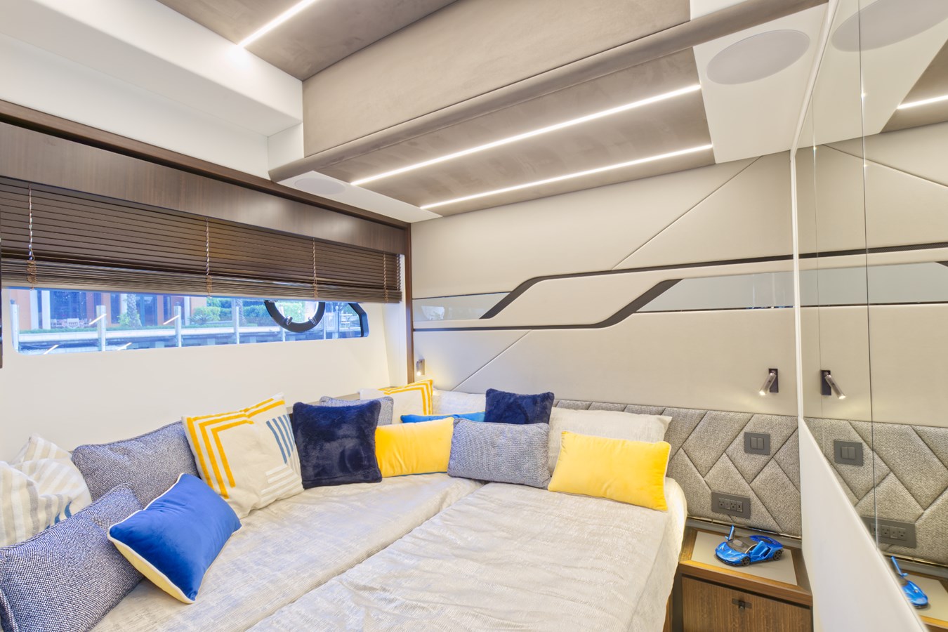 Sunseeker Cruising Yacht 2022 Sunseeker 74 Sport Yacht For Sale