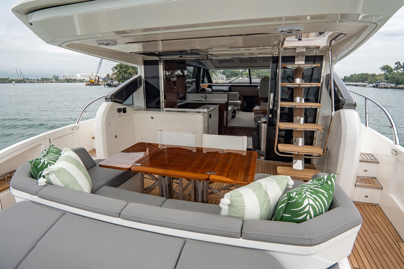 Princess Yachts Motor Yacht Cinderella For Sale