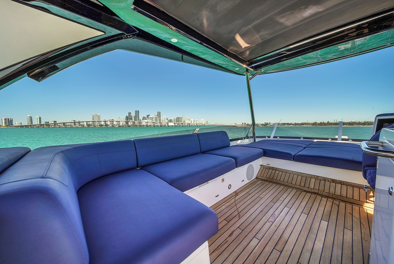 Sunseeker Motor Yacht 68  MANHATTAN For Sale