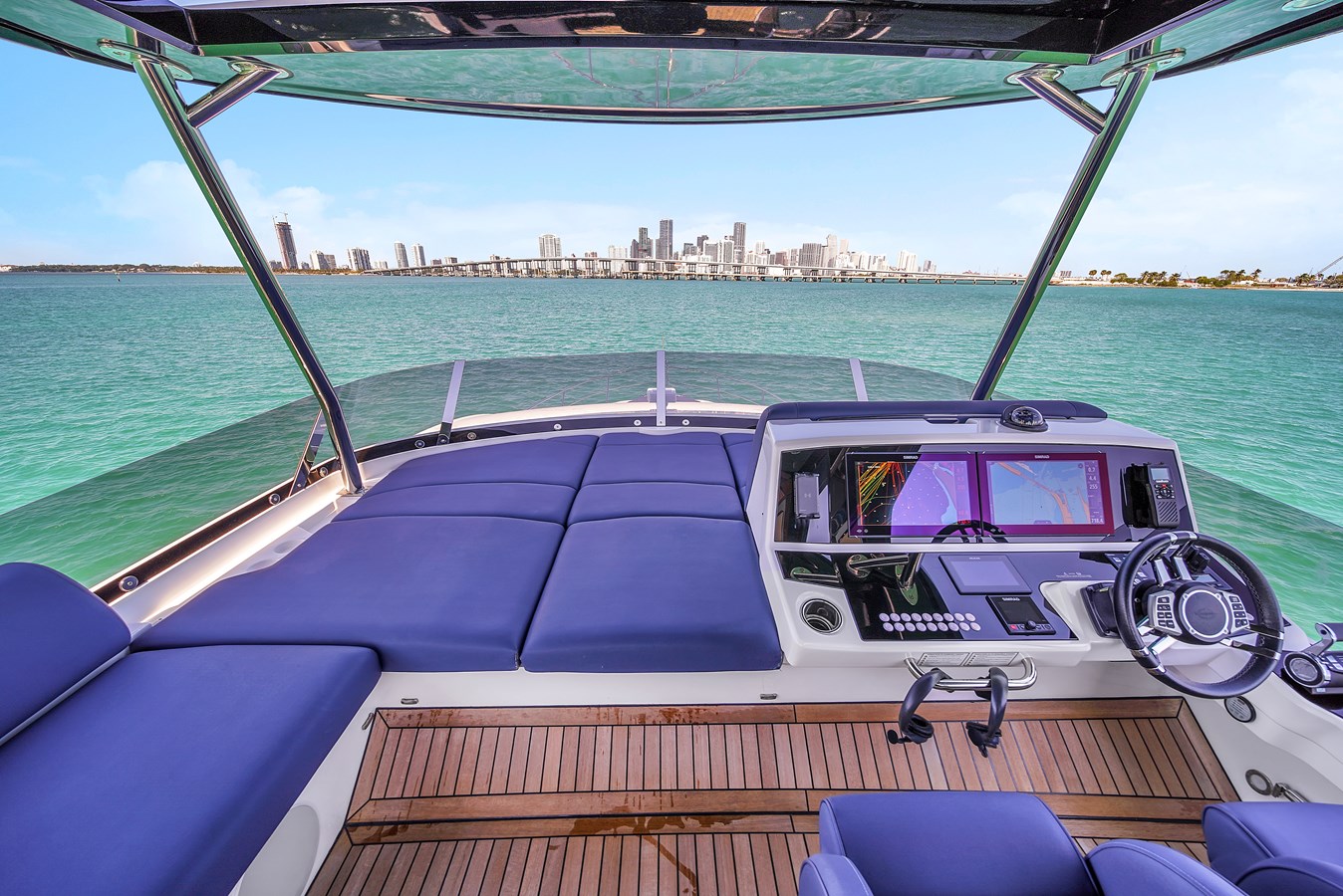 Sunseeker Motor Yacht 68  MANHATTAN For Sale