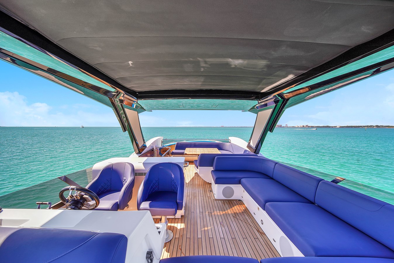 Sunseeker Motor Yacht 68  MANHATTAN For Sale