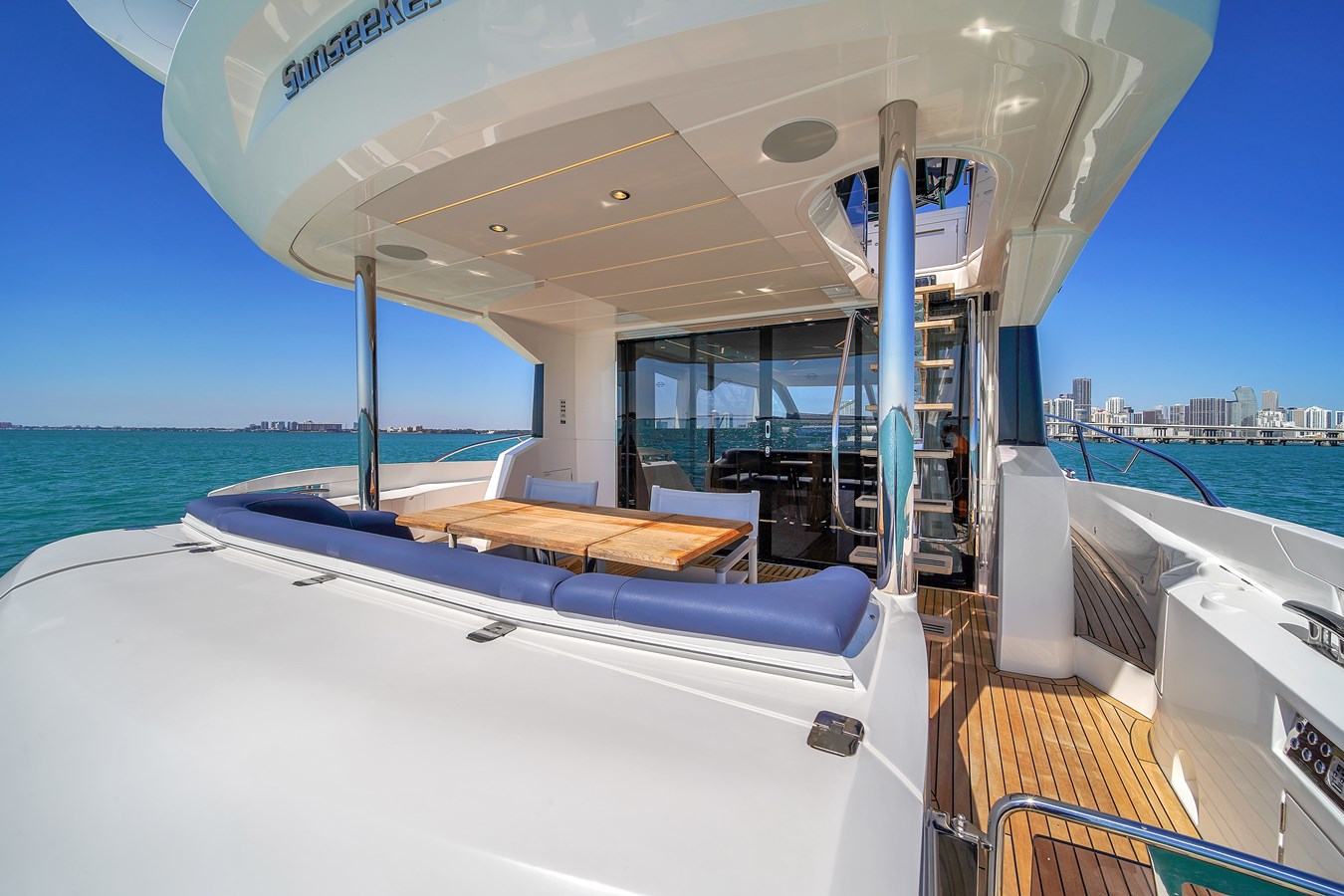 Sunseeker Motor Yacht 68  MANHATTAN For Sale
