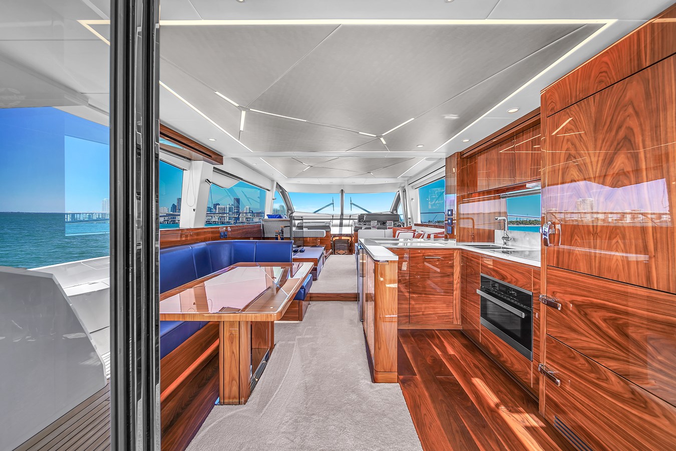 Sunseeker Motor Yacht 68  MANHATTAN For Sale