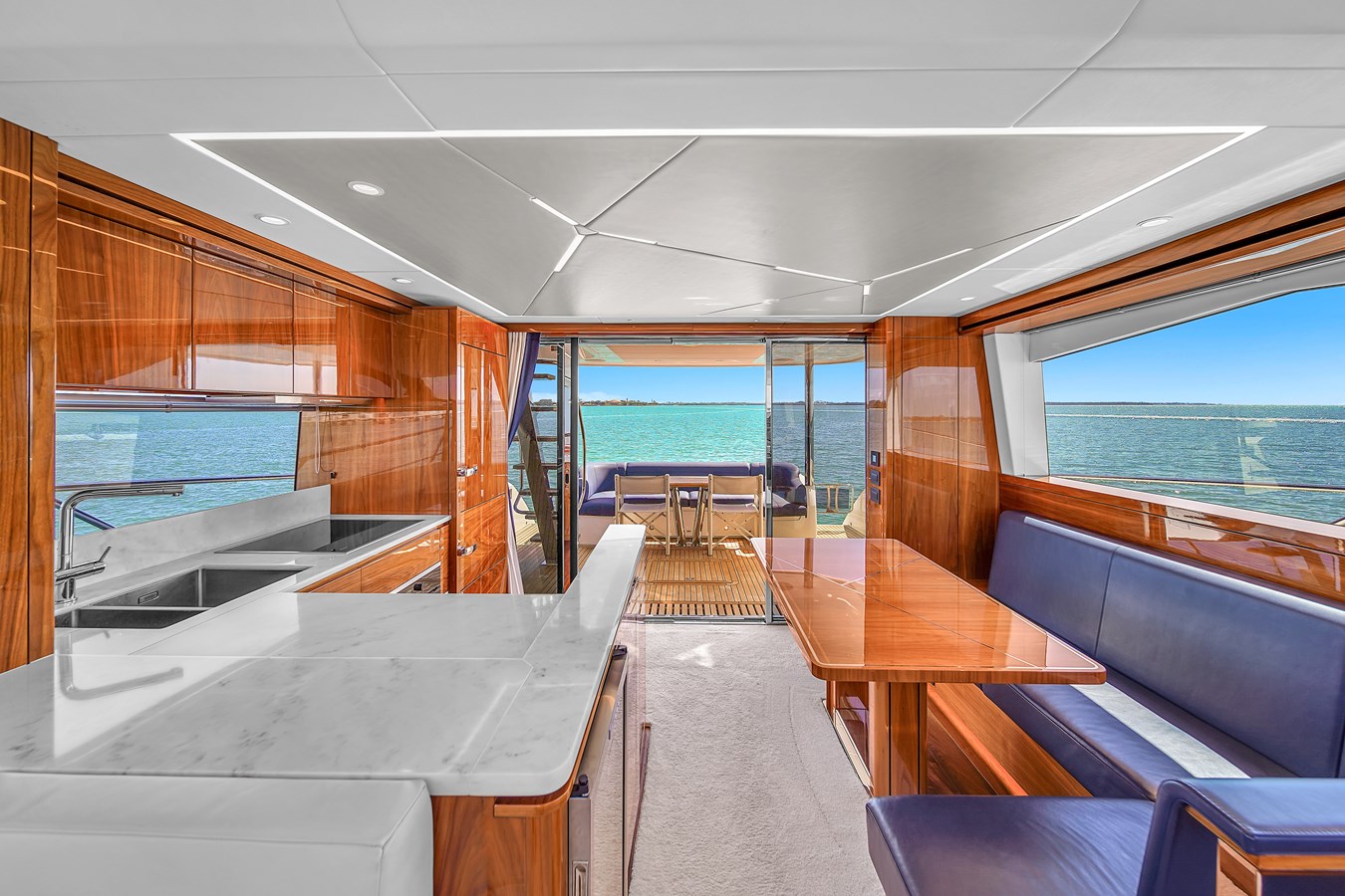 Sunseeker Motor Yacht 68  MANHATTAN For Sale