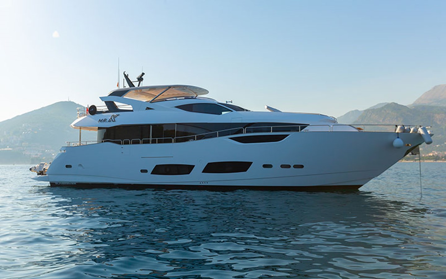 Sunseeker Motor Yacht Mr. K Iriston For Sale