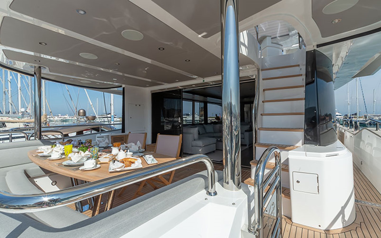 Sunseeker Motor Yacht Mr. K Iriston For Sale