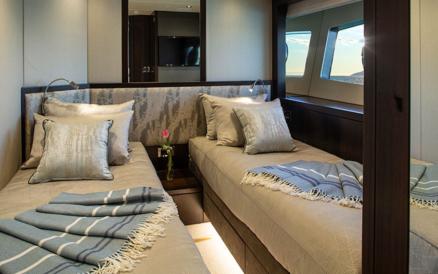 Sunseeker Motor Yacht Mr. K Iriston For Sale