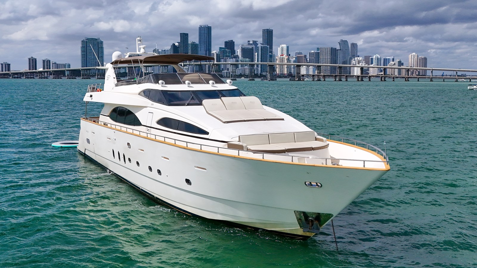 Azimut Yachts Motor Yacht AZIMUT 100 For Sale