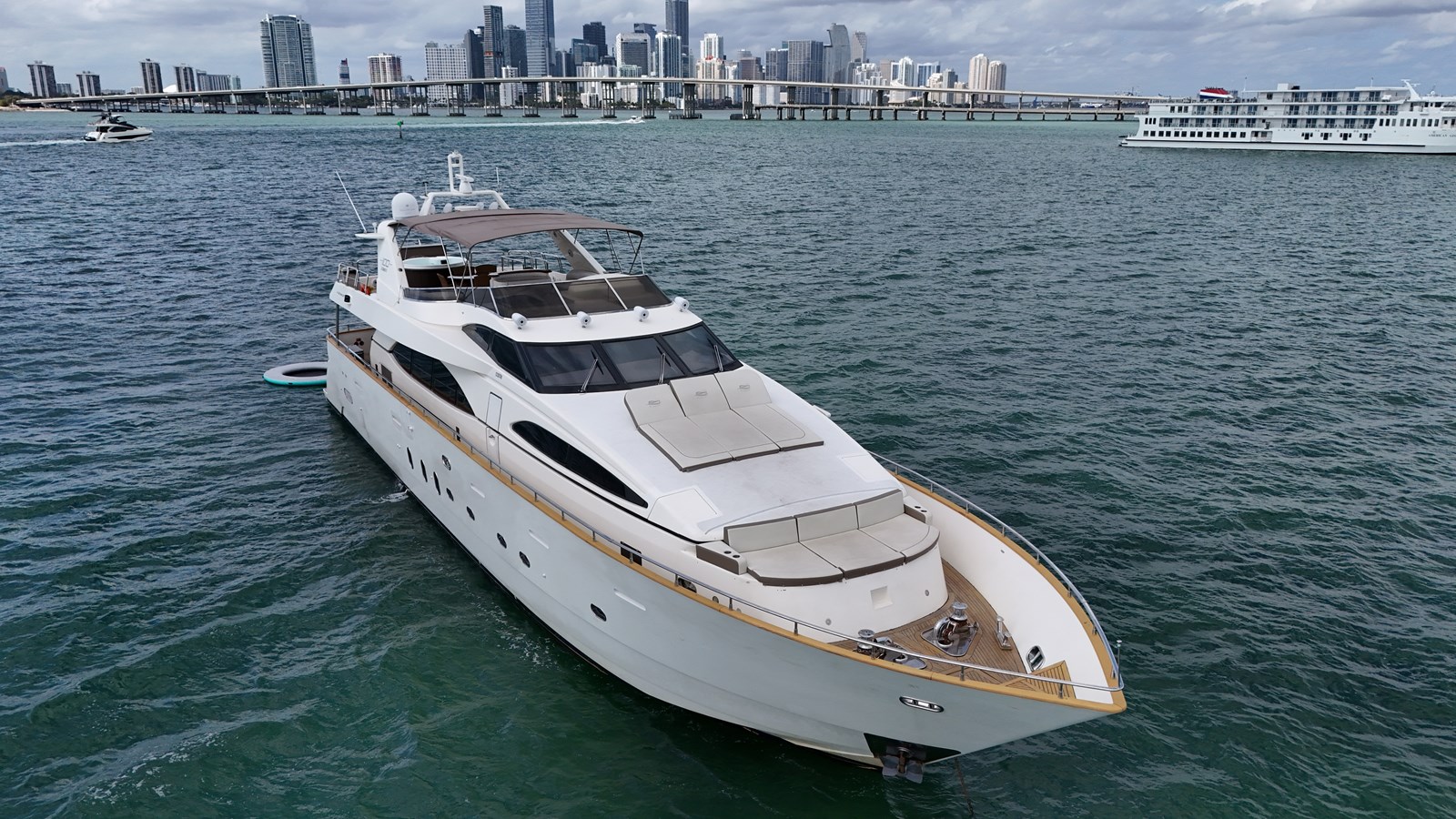 Azimut Yachts Motor Yacht AZIMUT 100 For Sale