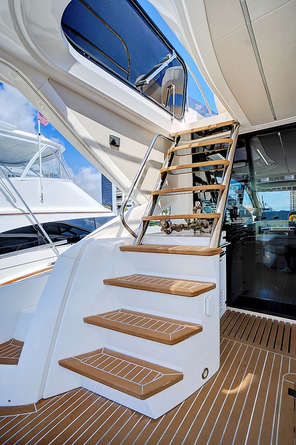 Sunseeker Cruising Yacht Once Around For Sale