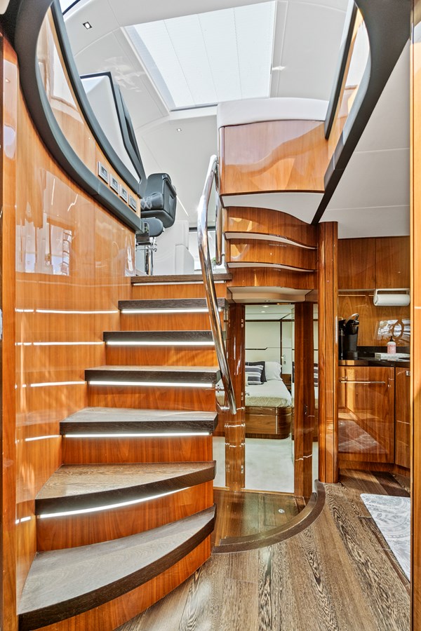 Sunseeker Cruising Yacht Once Around For Sale