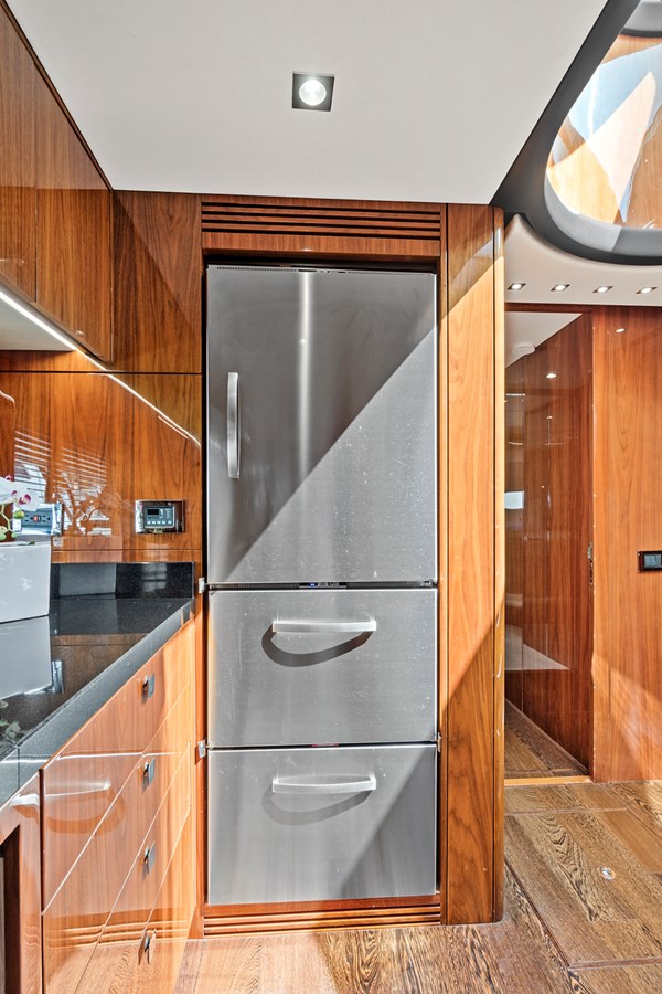 Sunseeker Cruising Yacht Once Around For Sale