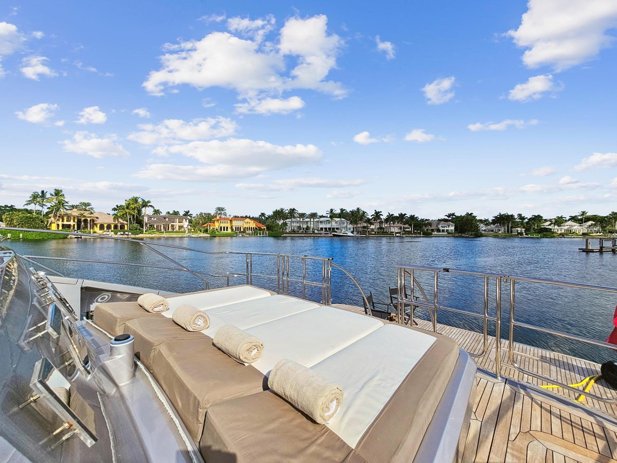 Palmer Johnson Sport Yacht Izumi For Sale