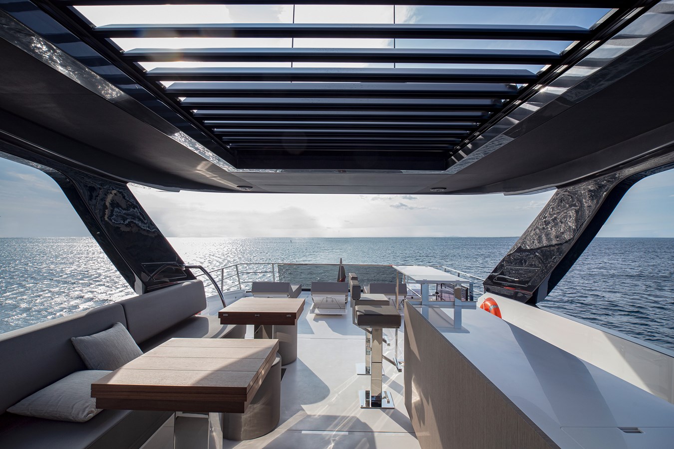 Astilleros Astondoa Motor Yacht ASTO82AS8724 For Sale
