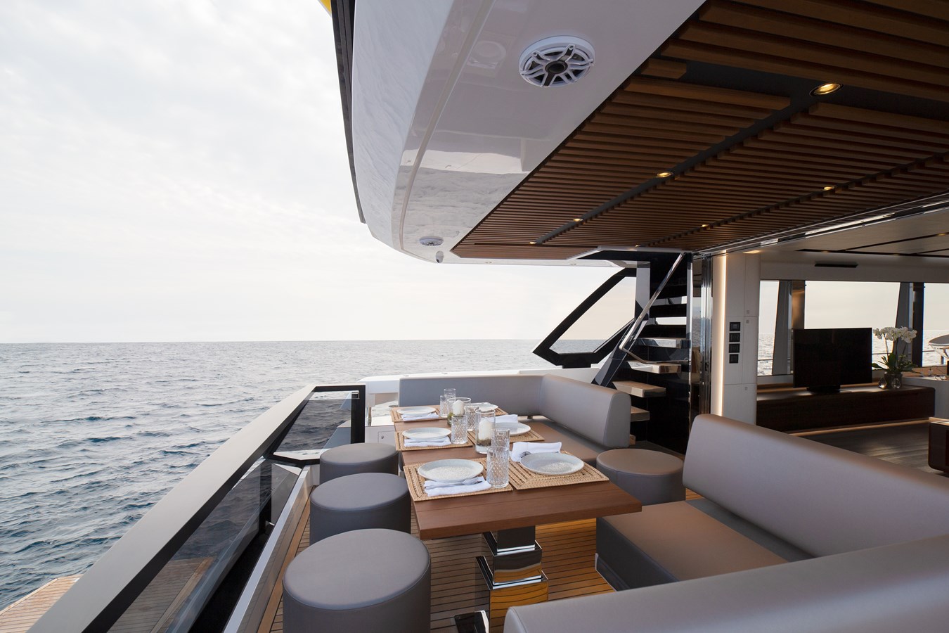 Astilleros Astondoa Motor Yacht ASTO82AS8724 For Sale