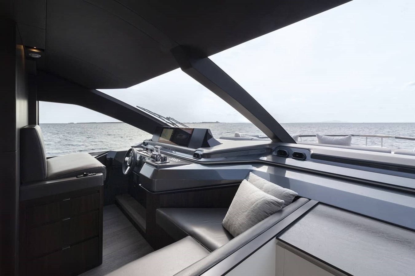 Astilleros Astondoa Motor Yacht ASTO82AS8724 For Sale