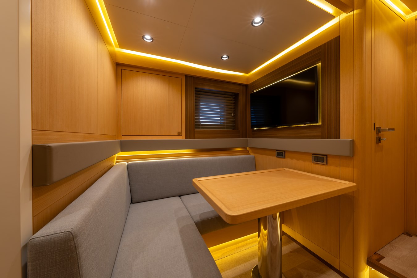 Ark Yacht Sloop JASMINA III For Sale